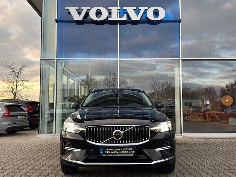 Gebraucht Volvo XC60 Plus 197 PS (144 kW) 2022 019 black stone SUV