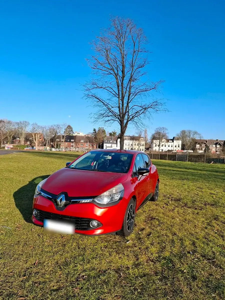 Gebraucht Renault Clio IV 120 PS (88 kW) 2013 Rot Kleinwagen