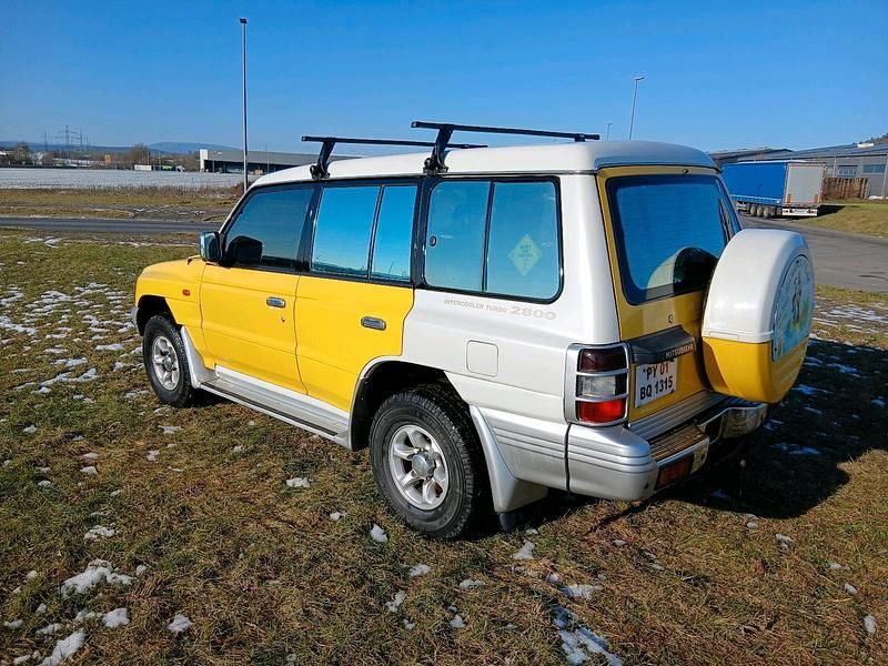 Gebraucht Mitsubishi Pajero 2011 Gelb SUV