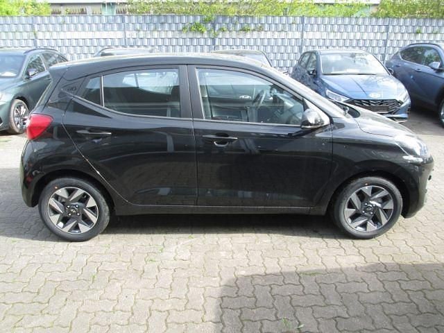 Neu Hyundai i10 Trend 63 PS (46 kW) 2025 Schwarz Kleinwagen