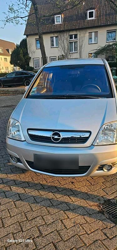 Gebraucht Opel Meriva 100 PS (73 kW) 2007 Silber Van / Kleinbus