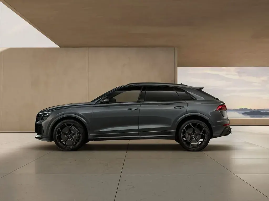 Neu Audi Q8 Performance 640 PS (470 kW) 2026 Grün SUV