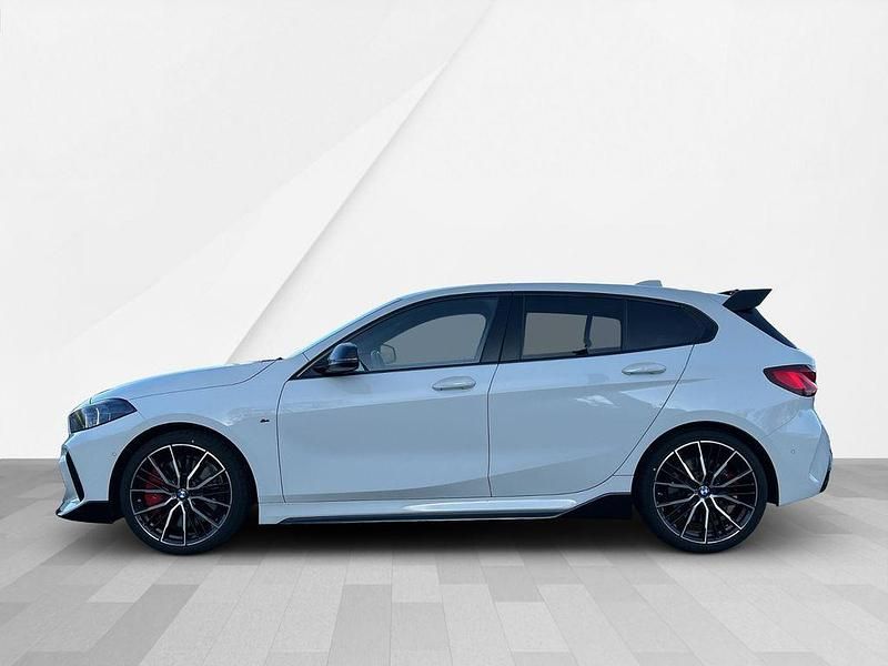 Gebraucht BMW 135 M Sport 306 PS (225 kW) 2023 Weiß Kleinwagen