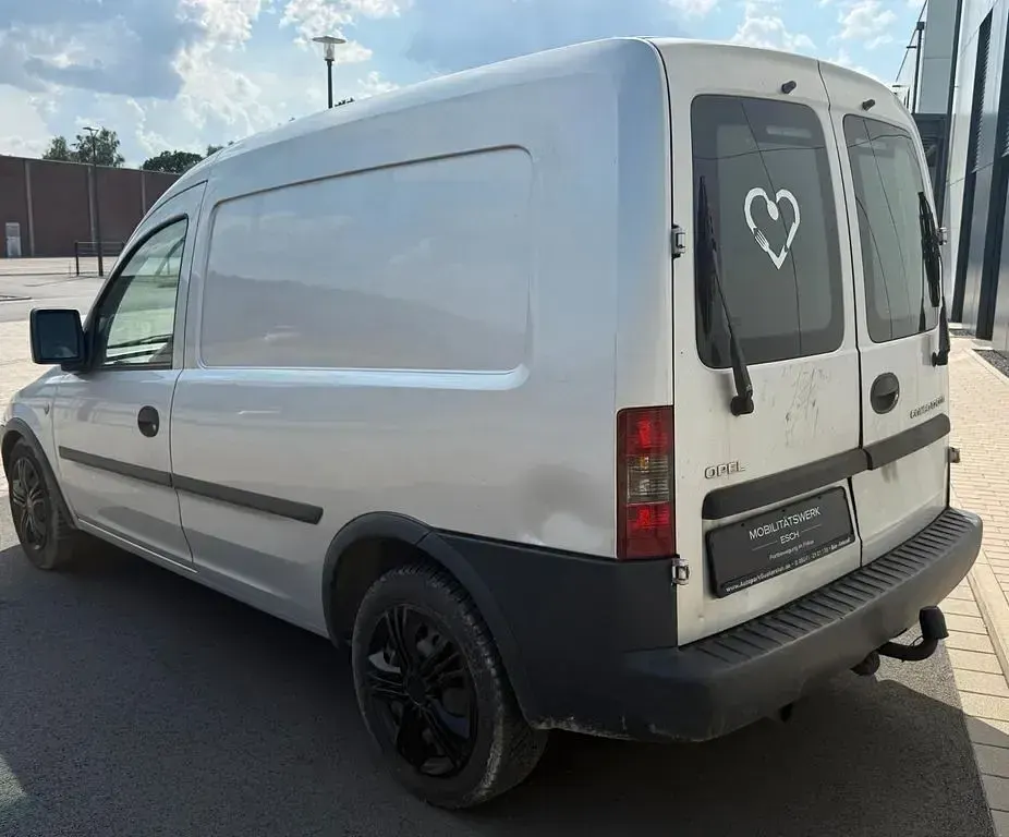 Gebraucht Opel Combo 101 PS (74 kW) 2007 Silber Van / Kleinbus