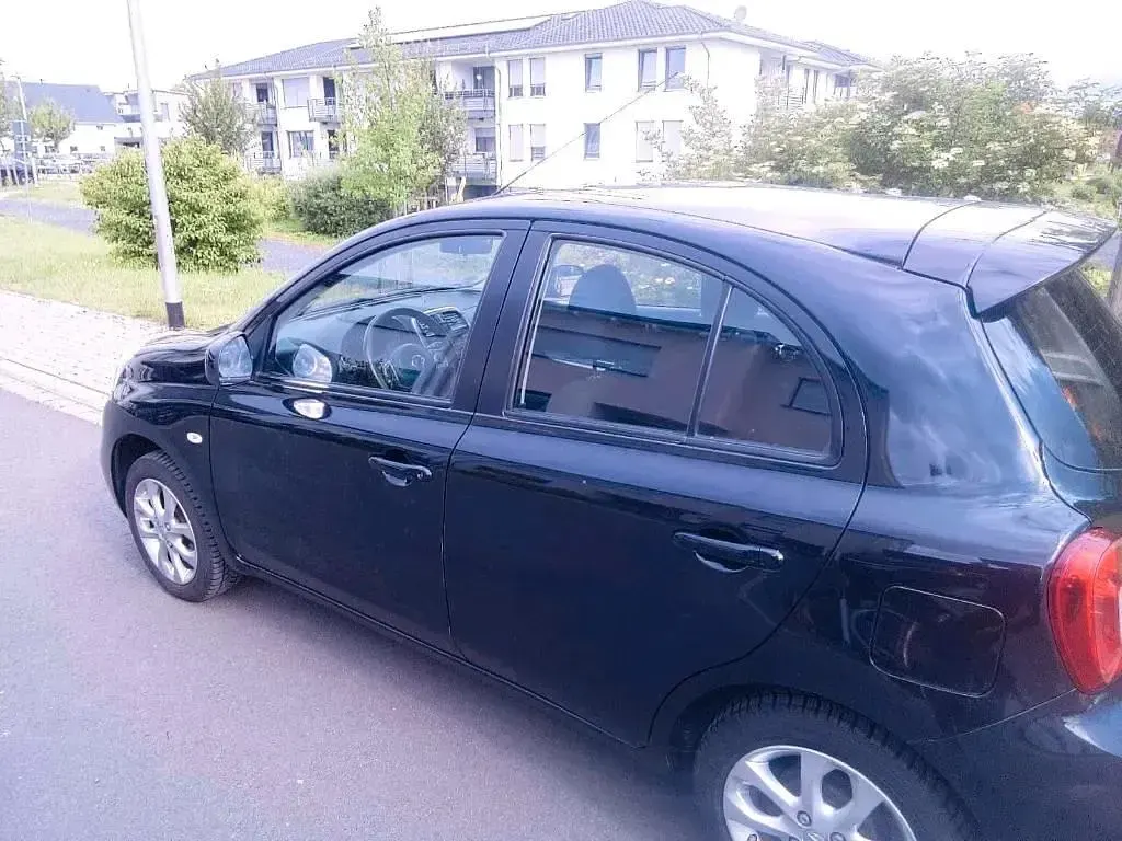 Gebraucht Nissan Micra 80 PS (58 kW) 2015 Schwarz Kleinwagen