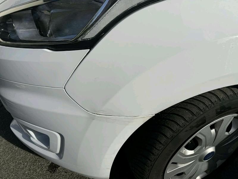 Second-hand Ford Transit 101 CP (74 kW) 2019 Alb Break