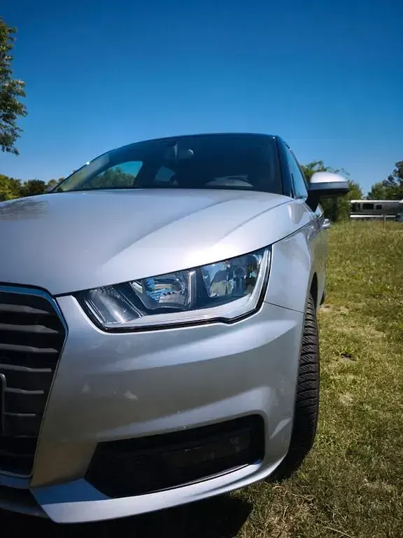 Gebraucht Audi A1 95 PS (69 kW) 2018 Silber Limousine