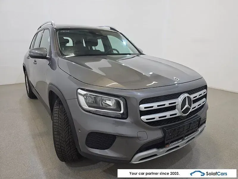 Gebraucht Mercedes GLB180 116 PS (85 kW) 2021 Grau SUV