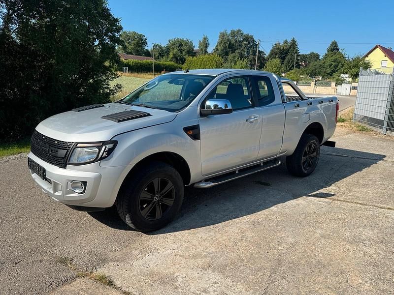 Gebraucht Ford Ranger 150 PS (110 kW) 2013 Silber Pickup