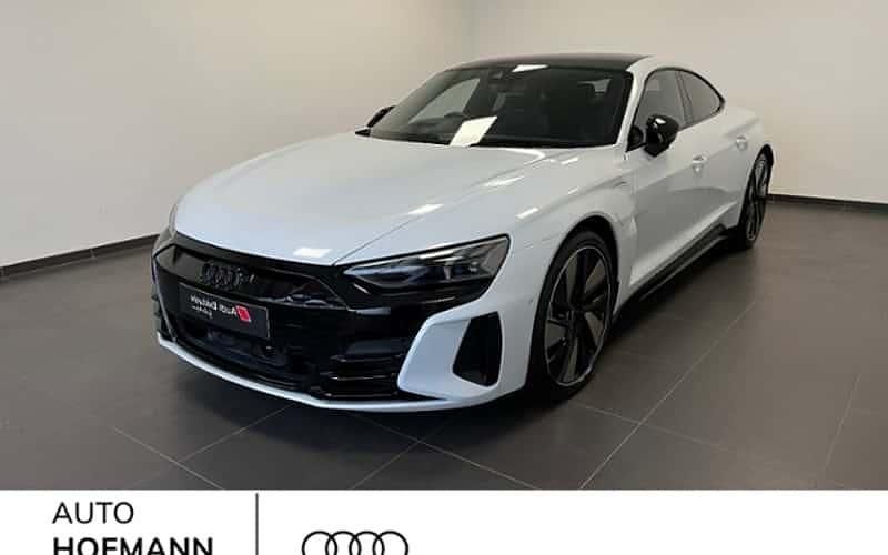 Grau Gebraucht 2022 Audi e-tron GT quattro Ambiente Limousine | 87.440 € - Bild 1/4