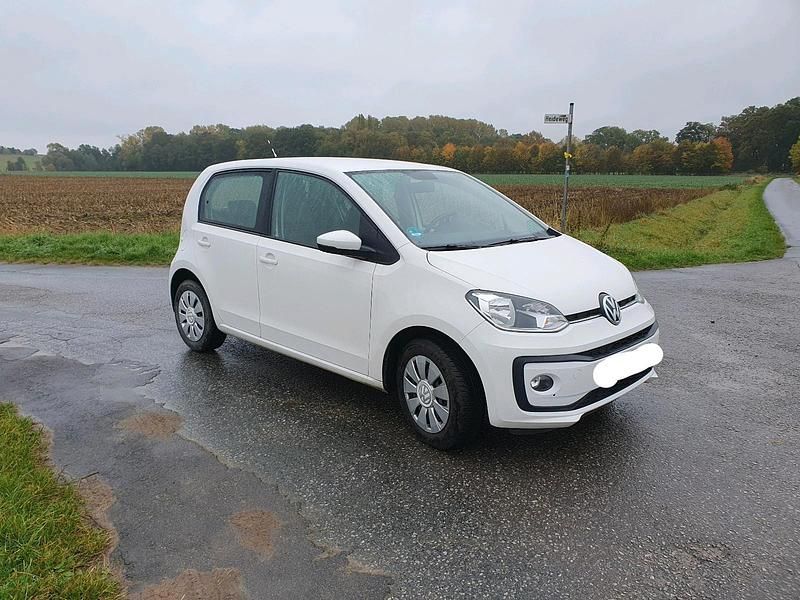 Second-hand VW up! 60 CP (44 kW) 2019 Alb Hatchback