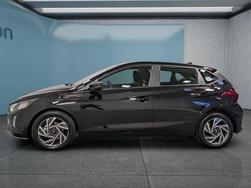 Neu Hyundai i20 101 PS (74 kW) 2025 Schwarz Kleinwagen