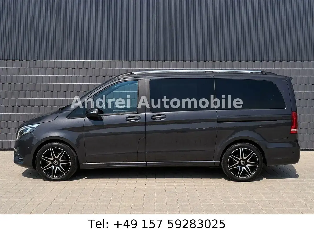 Second-hand Mercedes V300 AMG line 239 CP (175 kW) 2019 Negru Monovolum