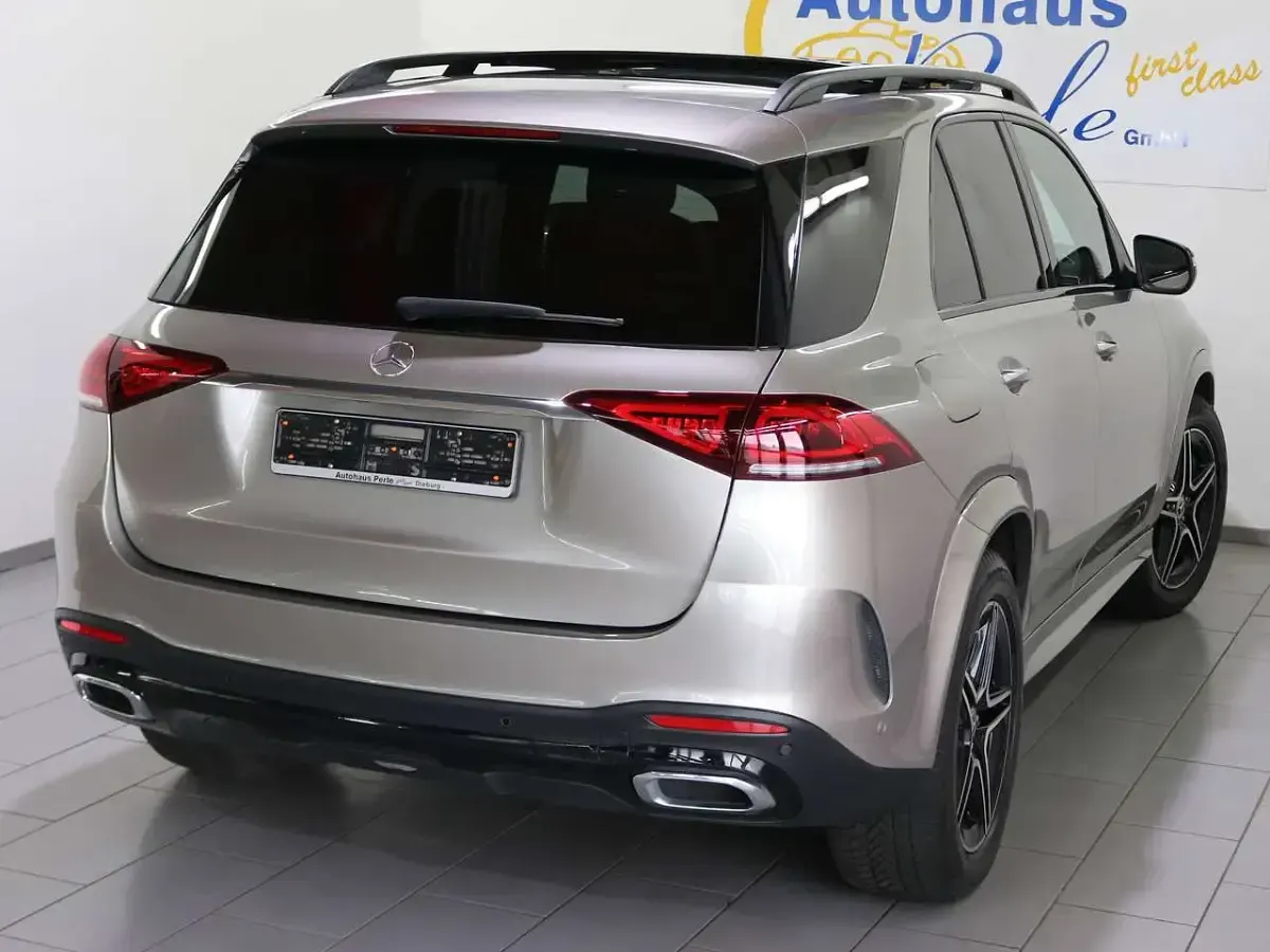 Gebraucht Mercedes GLE350 AMG line 194 PS (142 kW) 2022 Mojavesilber met. SUV