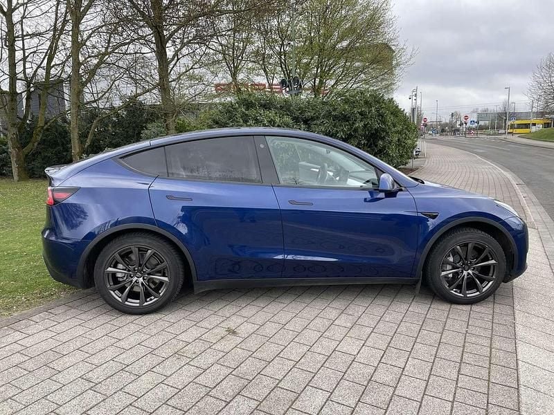 Used Tesla Model Y RWD 255 kW (347 HP) 2023 SUV