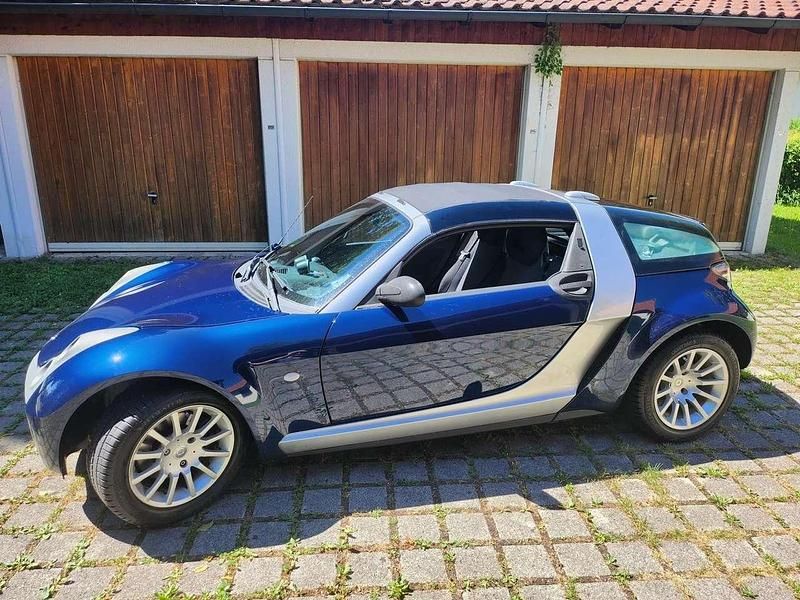 Blau Gebraucht 2005 Smart Roadster Cabrio | 5.900 € (Fairer Preis) - Bild 1/4