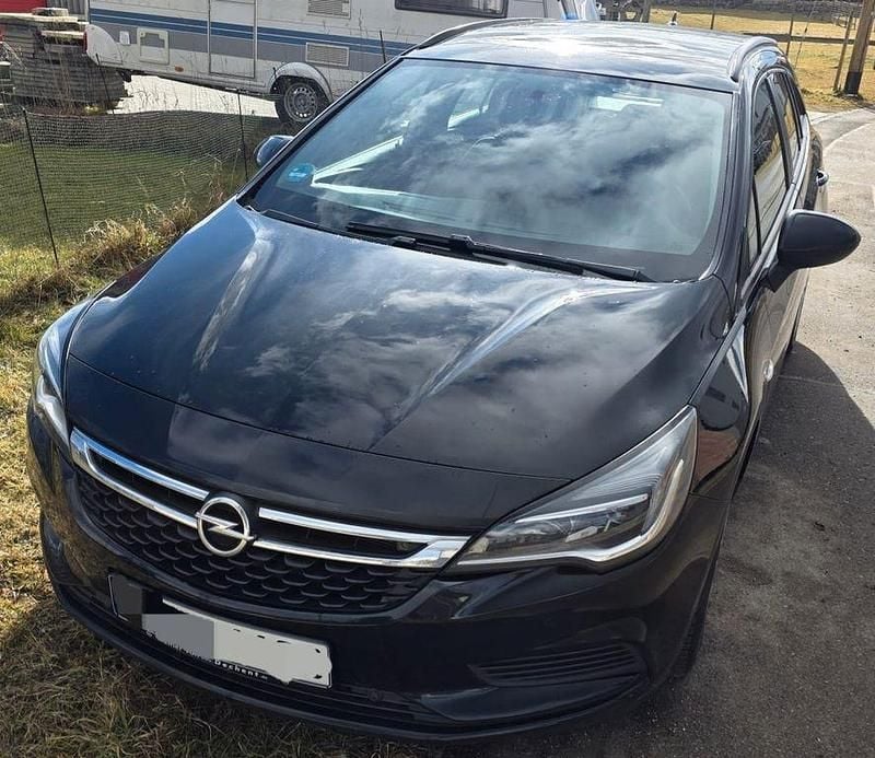 Gebraucht Opel Astra 150 PS (110 kW) 2017 Schwarz Kombi