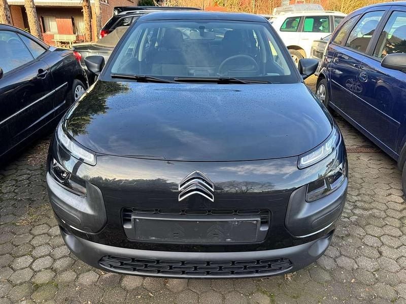 Gebraucht Citroën C4 Live 82 PS (60 kW) 2015 Schwarz obsidien/metallic SUV