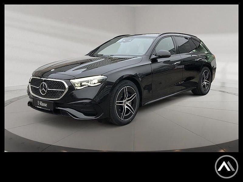 Schwarz metalliclack obsidianschwarz Gebraucht 2024 Mercedes E220 AMG line Kombi | 60.980 € - Bild 1/4