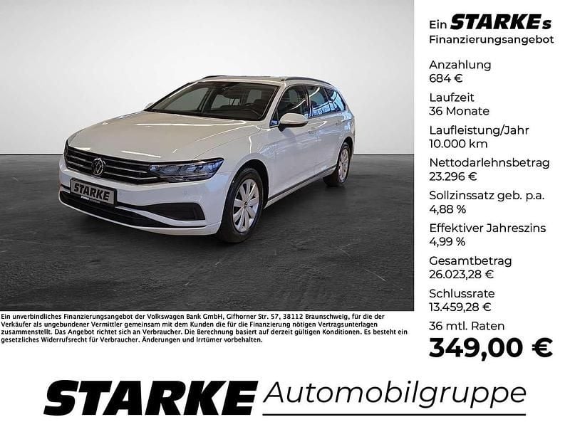 Gebraucht VW Passat Basis 150 PS (110 kW) 2023 Weiß Kombi