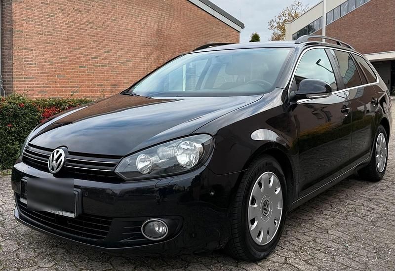 Schwarz Gebraucht 2010 VW Golf VI Kombi | 2.700 € (Guter Preis) - Bild 1/4