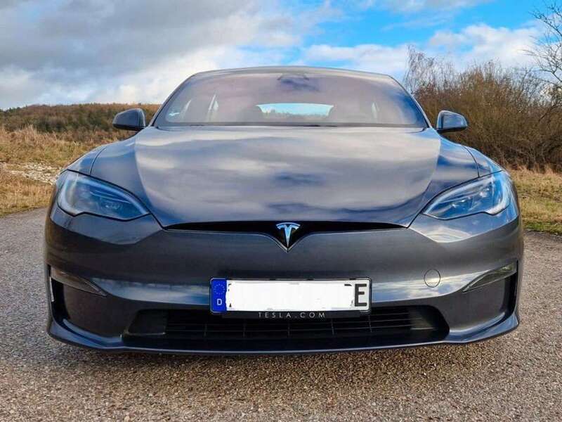 Tesla Model S Plaid gebraucht (21) AutoUncle