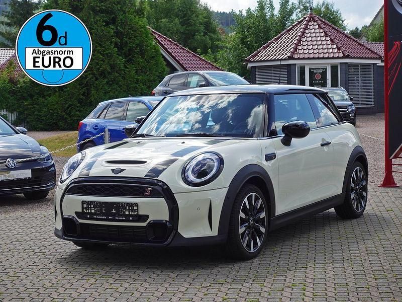 Weiß Gebraucht 2022 Mini Cooper S Kleinwagen | 26.780 € (Fairer Preis) - Bild 1/4