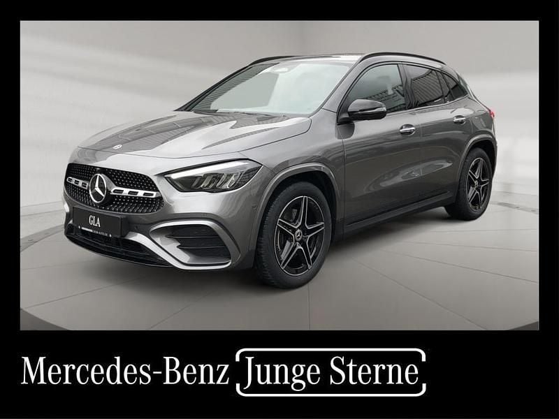 Gebraucht Mercedes GLA180 AMG 136 PS (100 kW) 2025 Grau SUV