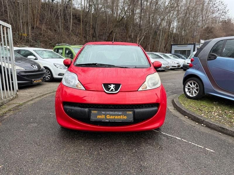 Gebraucht Peugeot 107 Filou 68 PS (50 kW) 2007 Rot Kleinwagen