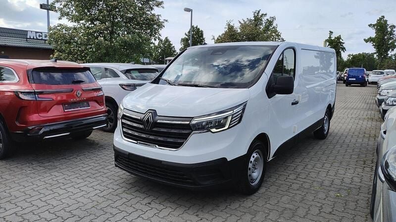 Neu Renault Trafic Komfort 110 PS (80 kW) 2025 Weiß Van / Kleinbus