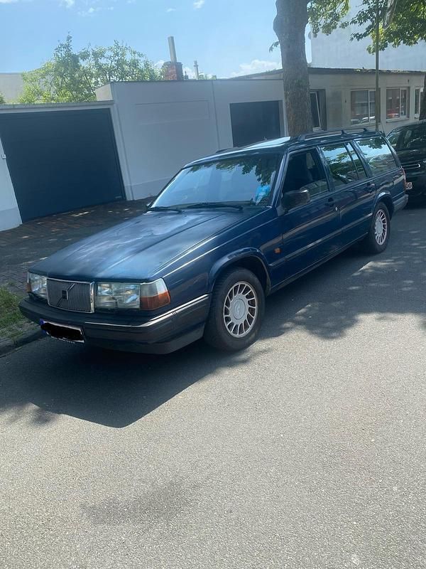 Blau Gebraucht 1995 Volvo 940 Kombi | 3.500 € - Bild 1/4