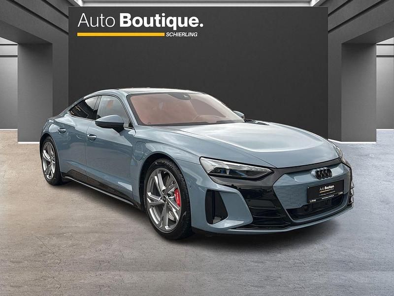 Gebraucht Audi e-tron GT quattro Sport 350 kW (476 PS) 2022 Kemoragrau metallic Limousine