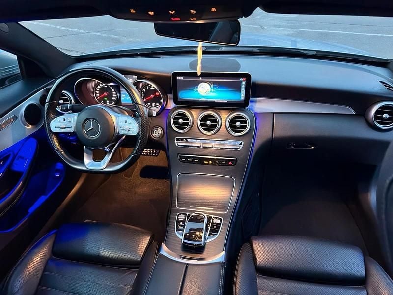 Gebraucht Mercedes C300 AMG 258 PS (189 kW) 2019 Silber Coupé