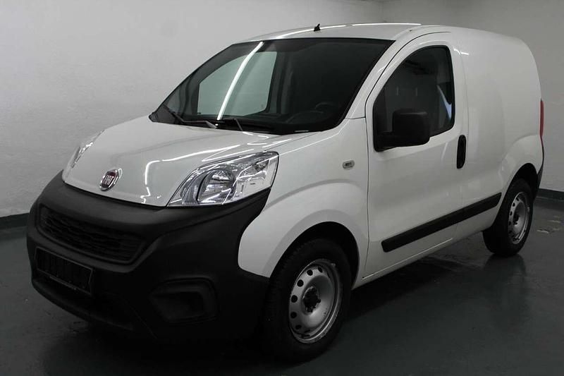 Weiß Gebraucht 2021 Fiat Fiorino Van | 9.199 € (Fairer Preis) - Bild 1/4
