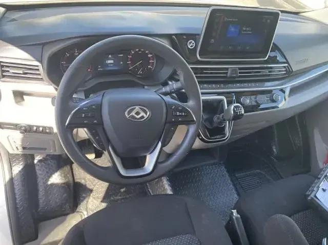 Gebraucht Maxus V90 148 PS (108 kW) 2024 Weiß Van