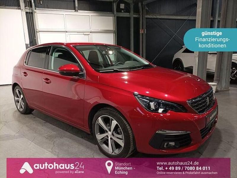 Rot Gebraucht 2020 Peugeot 308 Allure Limousine | 15.880 € (Fairer Preis) - Bild 1/4