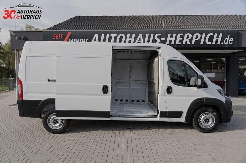 Neu Fiat Ducato 140 PS (102 kW) 2025 Weiã Van