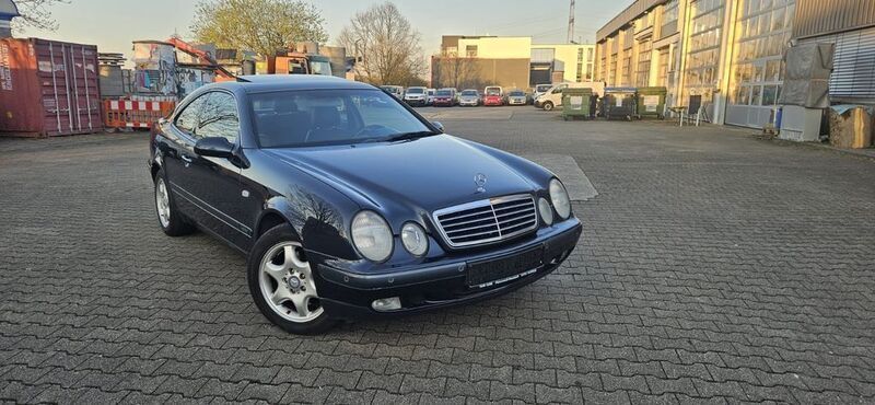 Blau Gebraucht 1998 Mercedes CLK320 Elegance Coupé | 2.990 € (Fairer Preis) - Bild 1/4