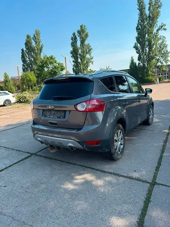 Gebraucht Ford Kuga Individual 140 PS (102 kW) 2012 Braun SUV
