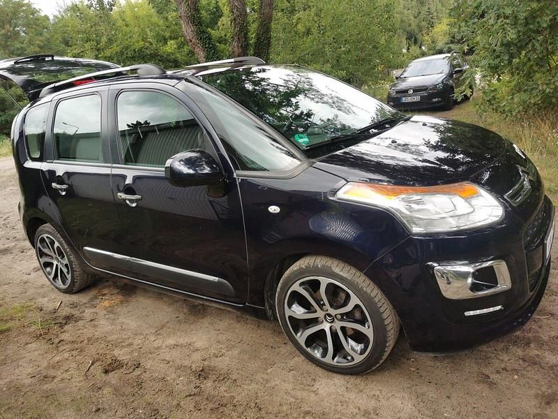 Blau Gebraucht 2014 Citroën C3 Picasso Exclusive Van / Kleinbus | 3.500 € (Superpreis) - Bild 1/4