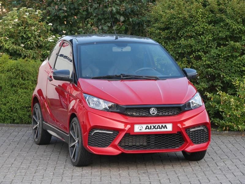 Rot Gebraucht 2023 Aixam Coupe Coupé | 14.450 € (Fairer Preis) - Bild 1/4