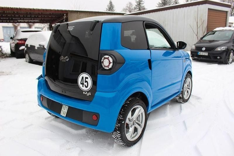 Neu Ligier Myli 11 kW (16 PS) 2025 Blau Kleinwagen