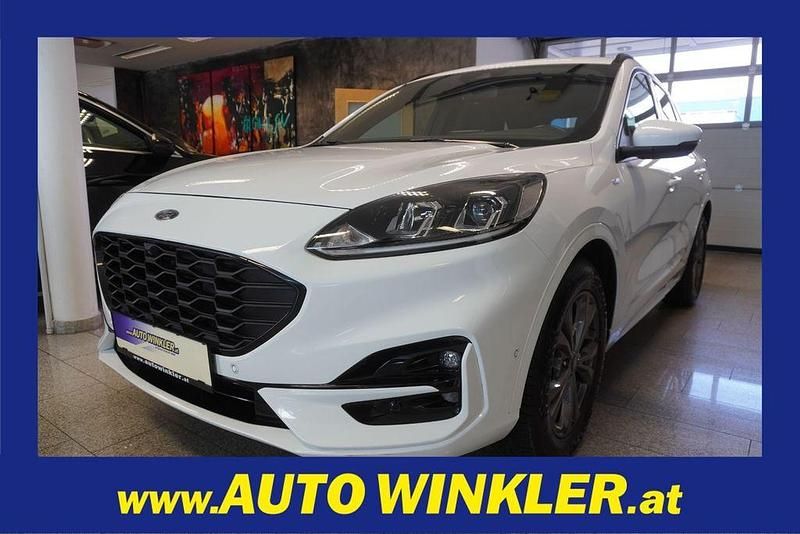 Gebraucht Ford Kuga ST-Line 120 PS (88 kW) 2021 Weiß SUV
