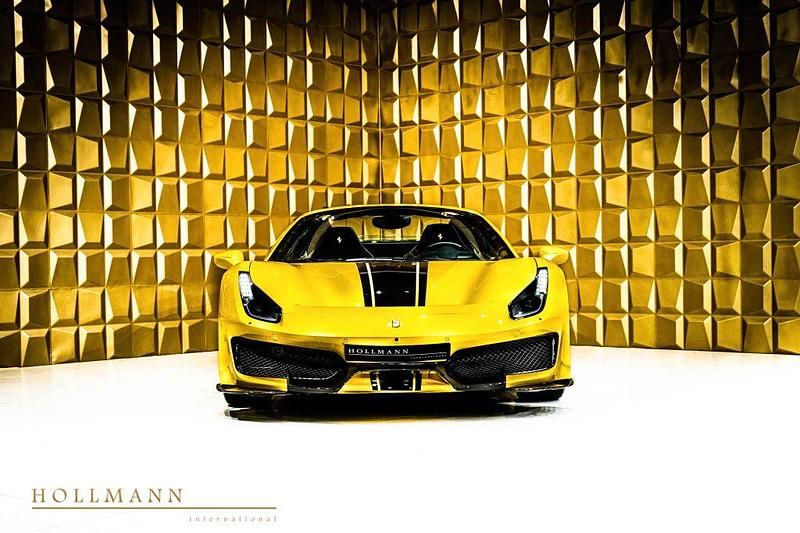 Gebraucht Ferrari 488 721 PS (530 kW) 2020 Gelb Cabrio