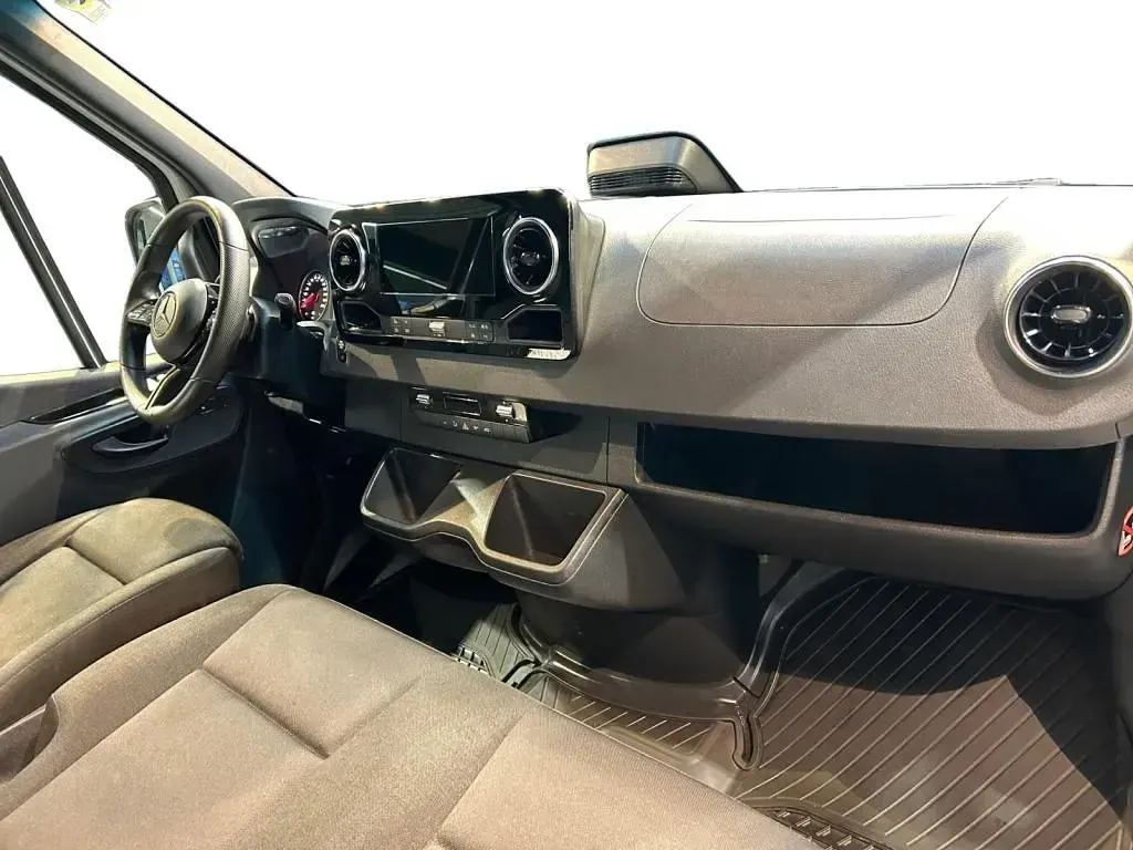 Occasion Mercedes Sprinter 170 ch (125 kW) 2024 Blanc Van
