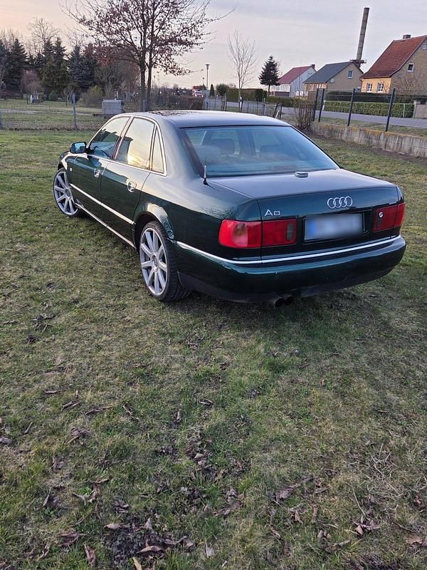 Gebraucht Audi A8 S-Line 260 PS (191 kW) 1999 Grün Limousine