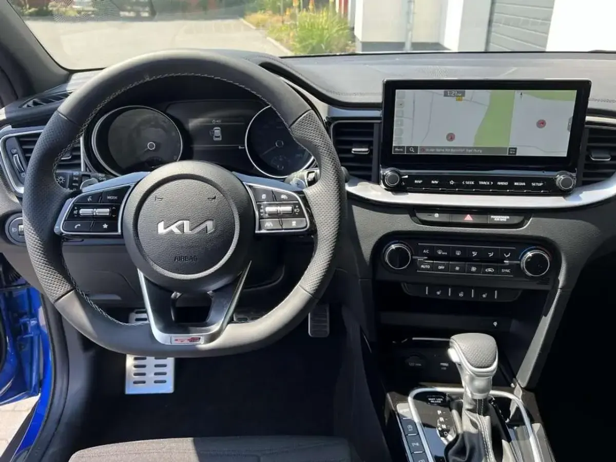 Neu Kia XCeed Exclusive 140 PS (102 kW) 2025 Wählbar SUV