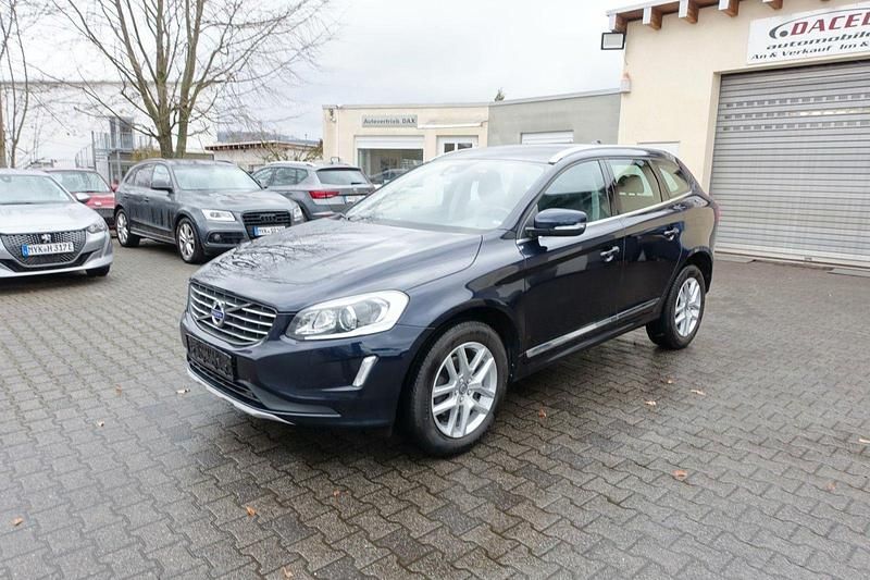 Gebraucht Volvo XC60 Summum 190 PS (139 kW) 2017 Blau SUV