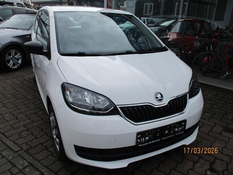 Gebraucht Skoda Citigo Active 60 PS (44 kW) 2018 Candyweiss Kleinwagen