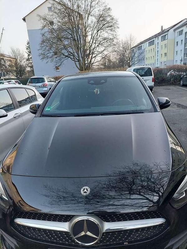 Gebraucht Mercedes B250 AMG line 224 PS (164 kW) 2019 Schwarz Van / Kleinbus